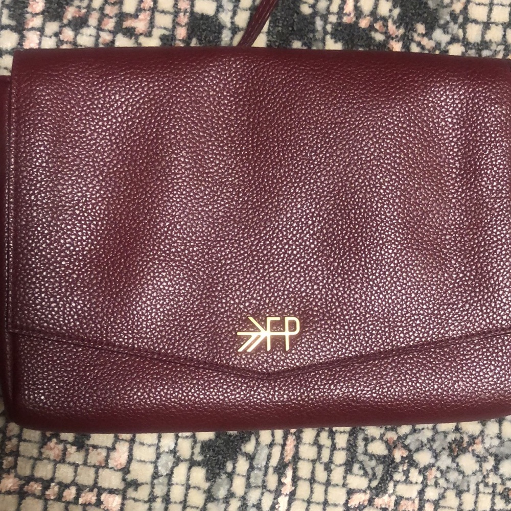 Freshly picked crossbody